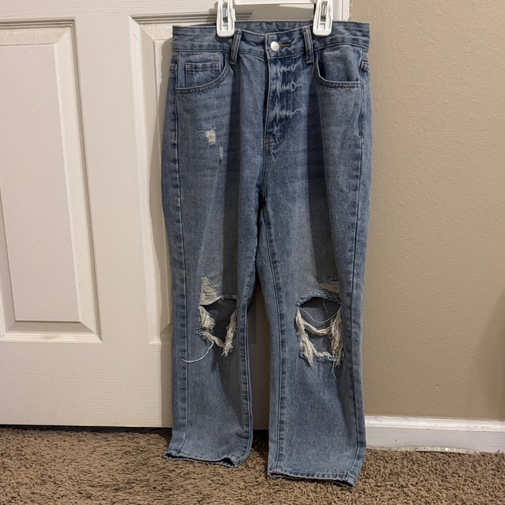 SHEIN Blue Distressed Straight Leg Jeans